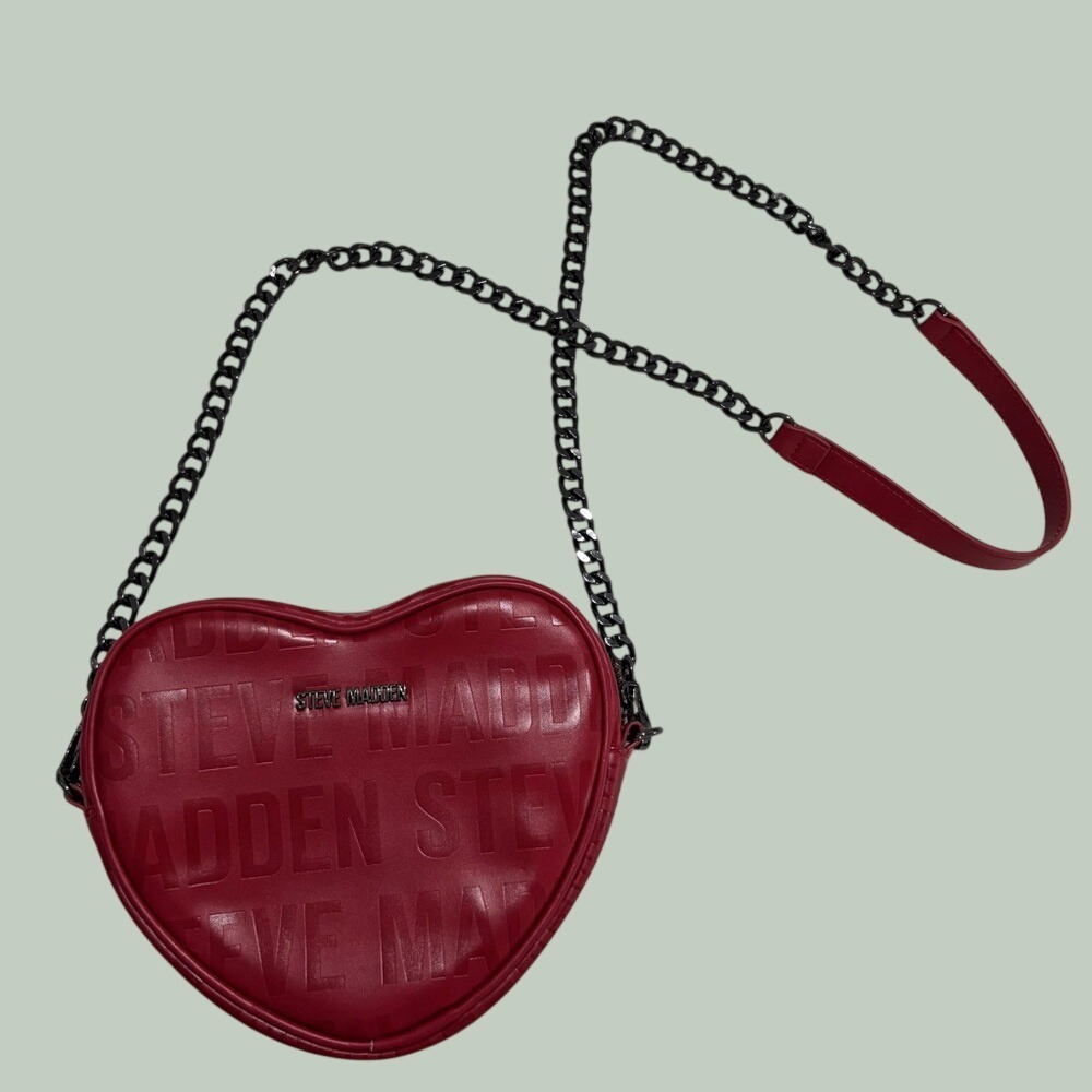steve madden embossed red heart crossbody purse bag y2k‎ coquette romantic girly